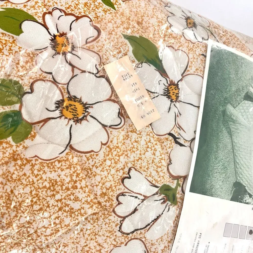vintage new in package twin size coverlet quilt bed spread tan white floral